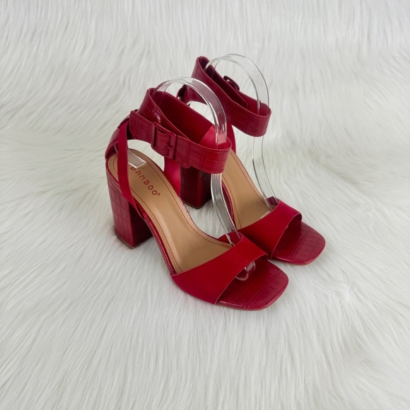 Women's Bamboo Red Milestone Croc Accent Ankle Strap Chunky Block Heel Sandals - Picture 6 of 11